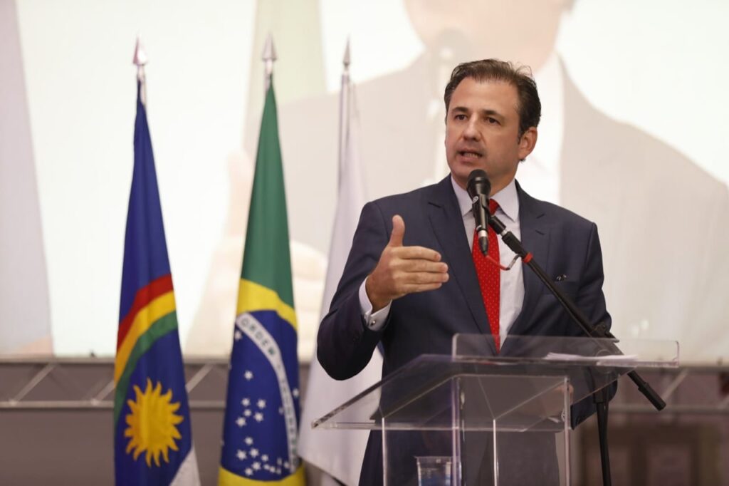 CAAPE requer à Qualicorp e Unimed suspensão de reajuste de planos de saúde 2 CAAPE Fernando Ribeiro Lins presidente da Caixa de Assistencia dos Advogados da OAB PE