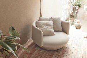 baixa lounge chair lifestyle 6 1