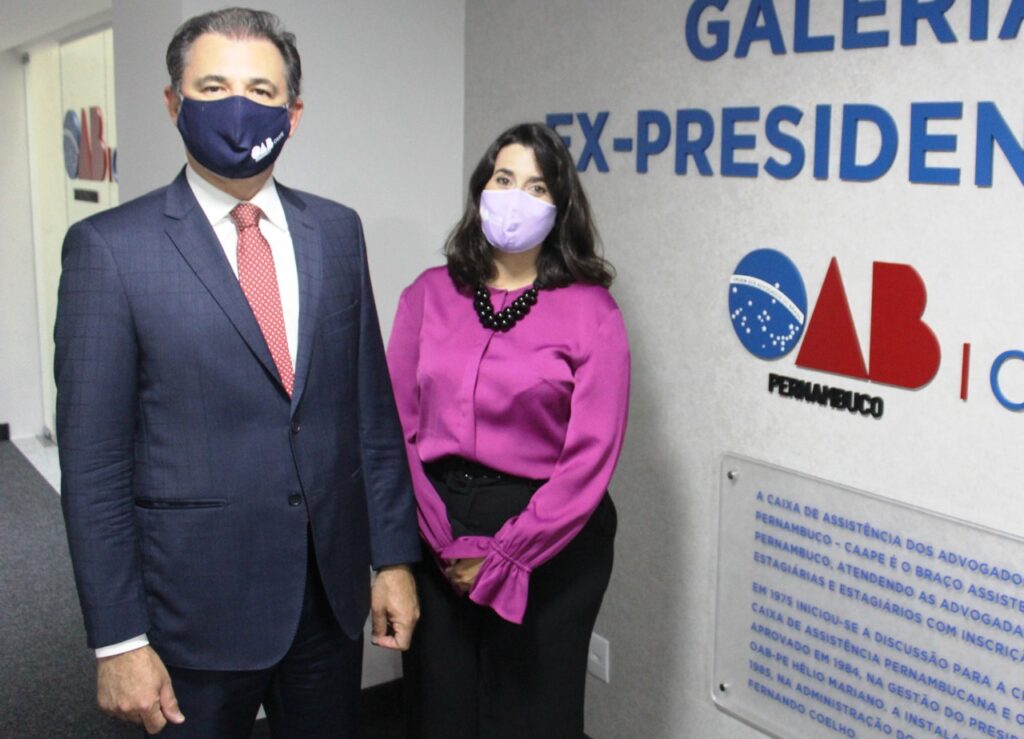 CAAPE cria Rede de Apoio para advogados e advogadas vítimas de violência de raça, orientação sexual e identidade de gênero. 2 REDE DE APOIO – Fernando Ribeiro presidente da CAAPE e Patricia Maaze vice presidente da CAAPE – CREDITO Alysson Maria