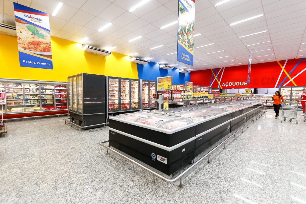 O Deskontao Casa Amarela passou por uma ampliacao da area de frigorificados e da padaria e acougue. Credito. Bruna Costa Divulgacao 1