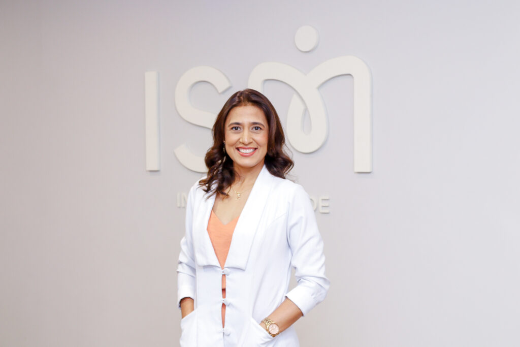 Candida Gama fisioterapeuta especialista em terapia manual biomecanica do movimento e fisioterapia esportiva. Socia do Instituto de Saude e Movimento. Foto Bruna Costa 1 1