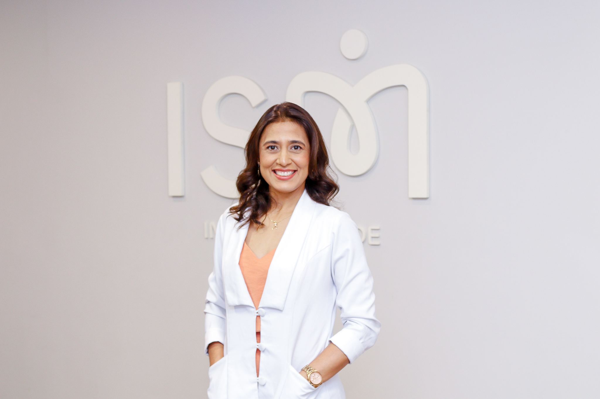 Hérnia de disco e dor na lombar: entenda quadro que acomete Taís Araújo e milhões de brasileiros