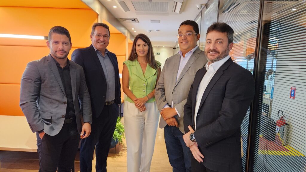 Eduardo Nascimento George Stupp Paula Carolina Armando Nogueira e Sergio Moura do Hub Nogueira Corretores empresa anfitria do 89o encontro da ABMI