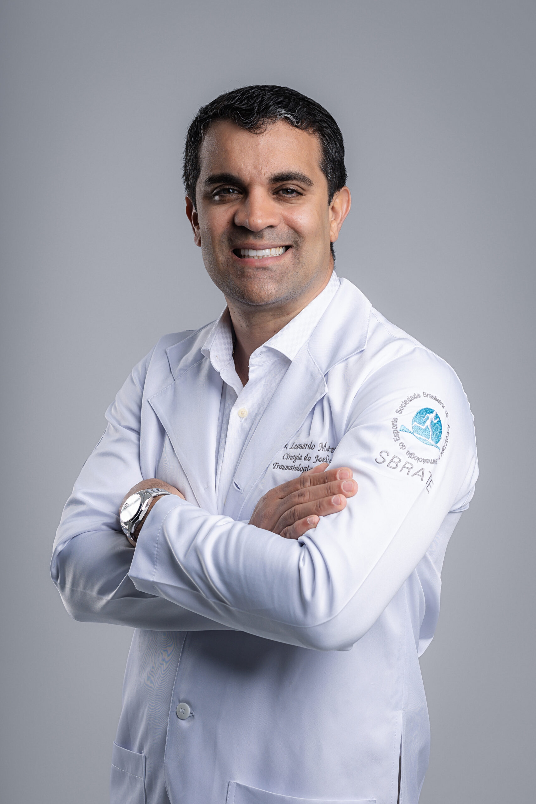 LEONARDO MONTEIRO medico ortopedista especialista em joelhos CREDITO Dayvison Nunes scaled