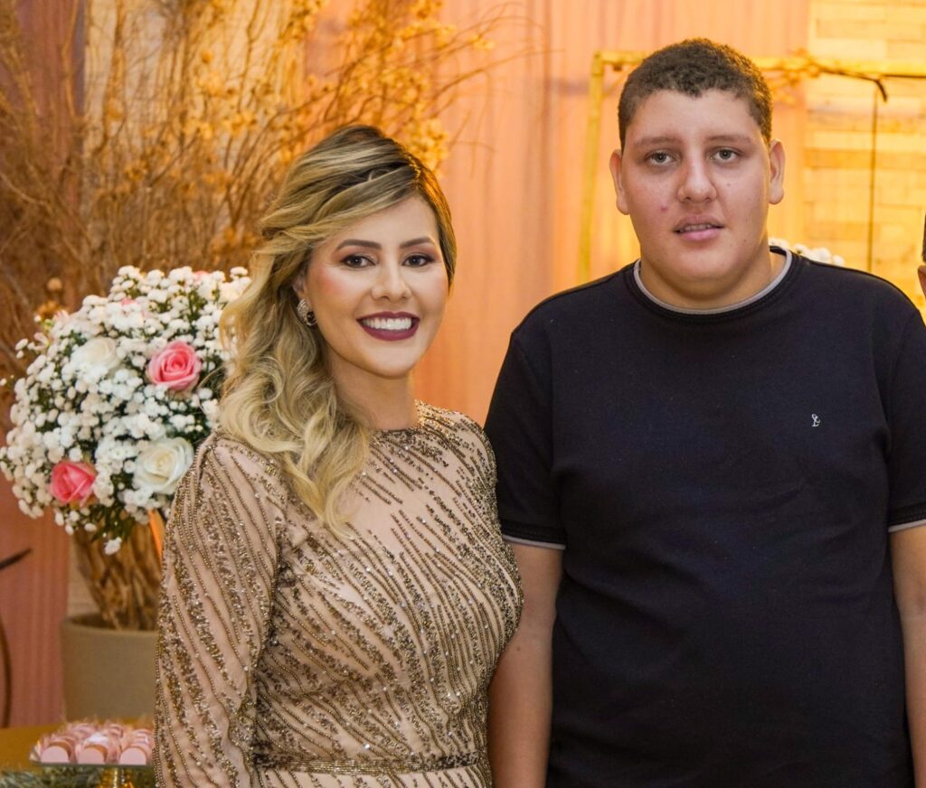 Frinea Andrade e Dimitri Andrade