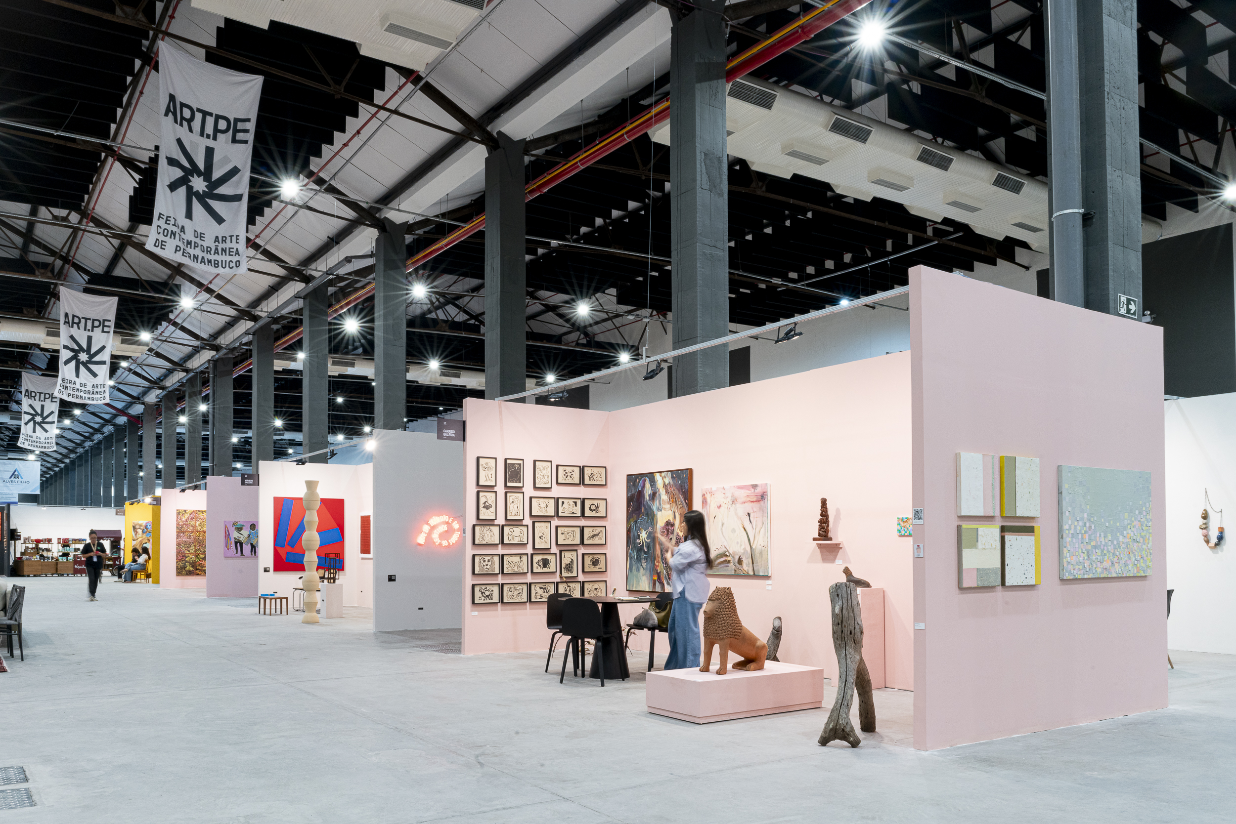 5ª edição da ART.PE reúne 75 expositores do mercado de arte no Recife Expo Center  